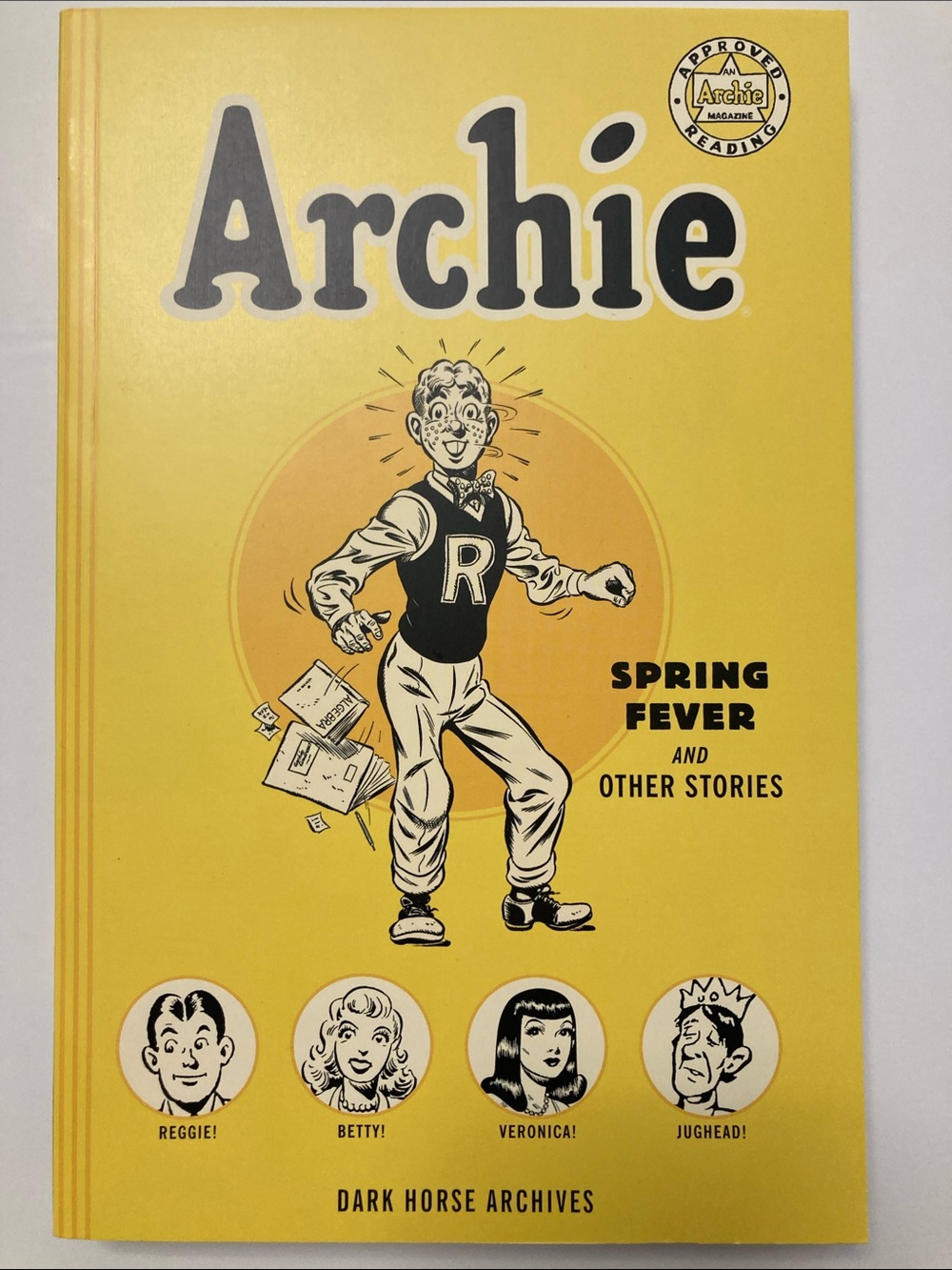 ARCHIE COMICS-- VINTAGE COMICS REPRINT BOOKS - Picture 3 of 5